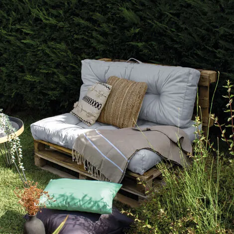 Kit De Coussins Et Assise Capitonnés Pour Palette - Gris Clair - Linxor - Gris Clair 5 Kit De Coussins Et Assise Capitonnés Pour Palette - Gris Clair - Linxor - Gris Clair – Image 5